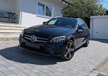 Mercedes-Benz C 220 d 4Matic T 9G-TRONIC Avantgarde