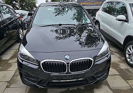 BMW 225 xe 2 Active Tourer Advantage