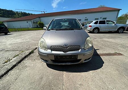 Toyota Yaris 1.3 Sol Klima/AC 5-Türig 5-Door