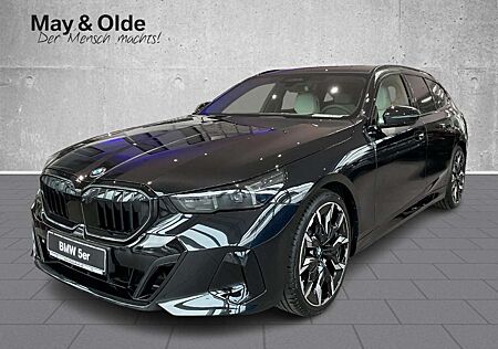 BMW 520 d Touring M Sport Pro 21 Zoll AHK Komfortsitze Sta