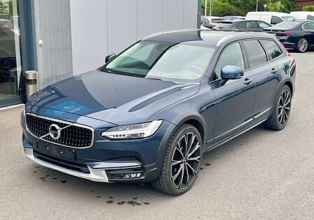 Volvo V90 Cross Country D5 Pro AWD *B&W*21-Zoll*Pano*