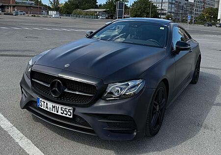 Mercedes-Benz E 200 Coupe 9G-TRONIC AMG Line