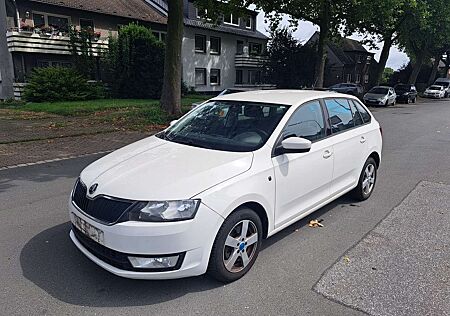 Skoda Rapid /Spaceback Spaceback 1.4 TSI DSG Elegance