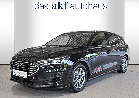 Ford Focus TITANIUM 1.5 ECOBLUE-PDC*AHK*Matrix-LED* BO