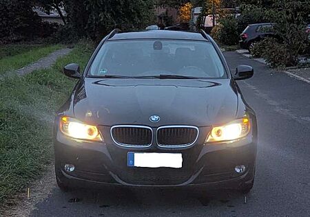 BMW 320d 320 DPF Touring Aut. Edition Fleet Lifestyle