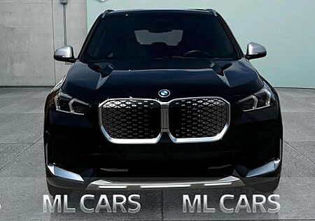 BMW iX1 eDrive20 xLine