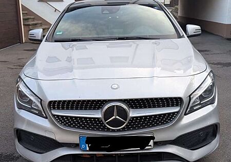 Mercedes-Benz CLA 250 Shooting Brake / AMG Line