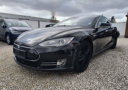 Tesla Model S 85D, neue Batterie, CCS Adapter