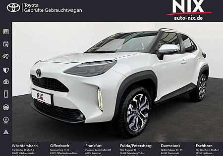 Toyota Yaris Cross 1.5 Hybrid Black & White LED KAMERA