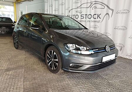 VW Golf Volkswagen 1.5 TSI IQ.DRIVE PDC Sitzheizung ACC