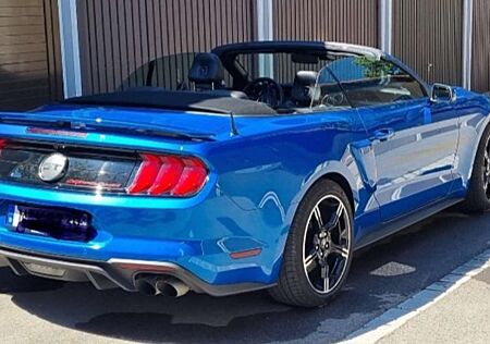 Ford Mustang +Convertible+5.0+Ti-VCT+V8+Aut.+GT