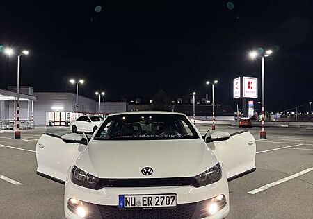 VW Scirocco Volkswagen 1.4 TSI Team