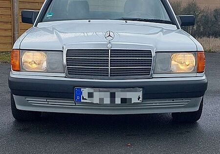 Mercedes-Benz 190 E 1.8