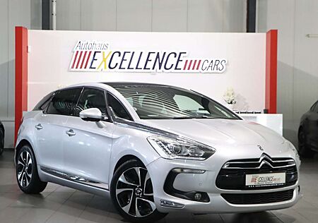 Citroën DS5 Citroen HDI 165 SoChic / PANORMA, LEDER, HEAD-UP