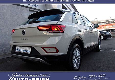 VW T-Roc Volkswagen 1.5 DSG Life Navi/akt.PTS/abn. AHK/LED