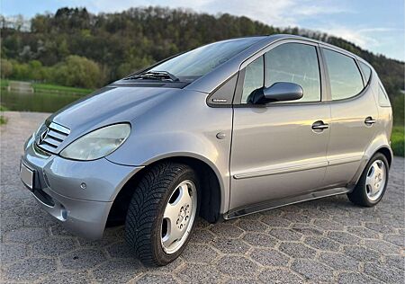 Mercedes-Benz A 160