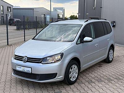 Volkswagen Touran Comfortline mit Klimatronic AT Getriebe a