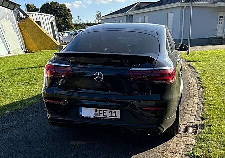 Mercedes-Benz GLC 63 AMG AMG GLC 63 S 4Matic+ AMG Speedshift MCT 9G