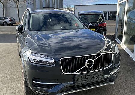 Volvo XC90 Momentum AWD
