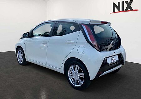Toyota Aygo 1.0 5-Türer x-play touch KLIMA