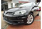 VW Golf Volkswagen 1.6 TDI BlueMotion DSG Klimaaut./SHZ/PDC/AHK