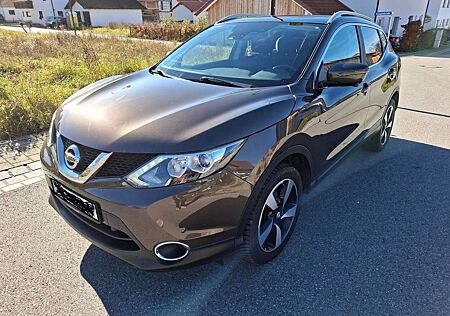 Nissan Qashqai Diesel 1.6 dCi 360