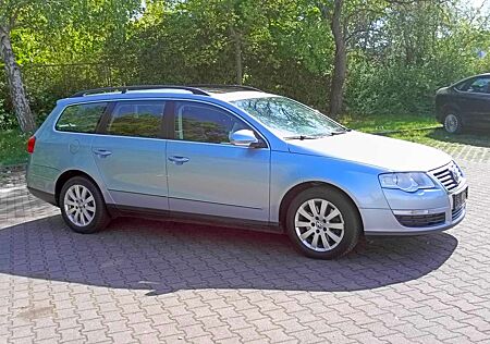 VW Passat Variant Volkswagen 1.6 FSI Comfortline # Klimaautomatik + Schiebedach