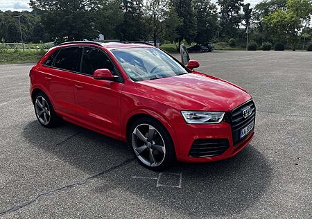 Audi Q3 2.0 TDI quattro S tronic sport