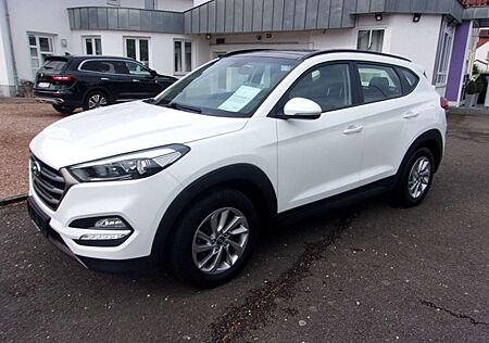 Hyundai Tucson Trend blue Pano Klimaaut SHZ ALU