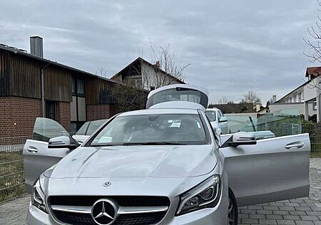 Mercedes-Benz CLA 200 CDI / d (117.908)