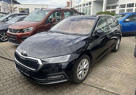 Skoda Octavia Combi 2.0 TDI First Edition - Navi - SHZ - Head-Up