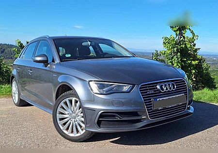 Audi A3 1.4 TFSI Sportback e-tron Attraction