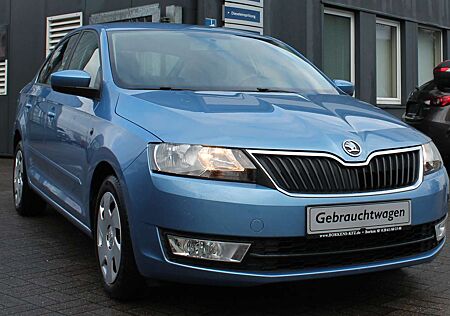 Skoda Rapid /Spaceback Ambition*SITZHEIZUNG EINPARKHILFE TEMPOMAT ISOFIX*