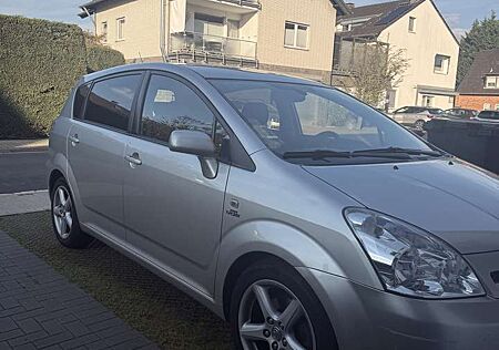 Toyota Corolla Verso 2.0 D-4D