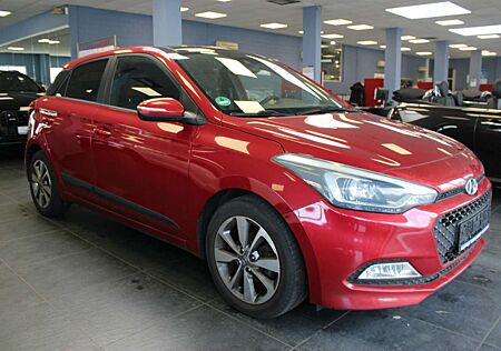 Hyundai i20 1.2 Panorama - Klima - Navi -
