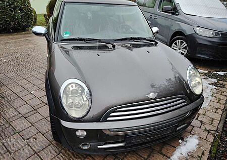 Mini ONE Park Lane , Tüv neu, oder ohne Tüv 1250 Euro.