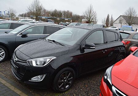 Hyundai i20 FIFA World Cup Edition-PDC-1.Hand-LMFelgen