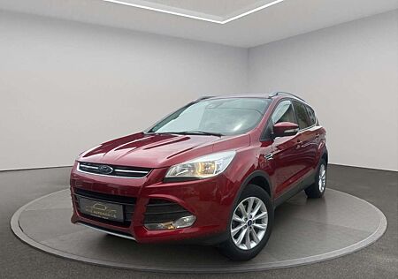 Ford Kuga Titanium*1 Hand*wenig KM*