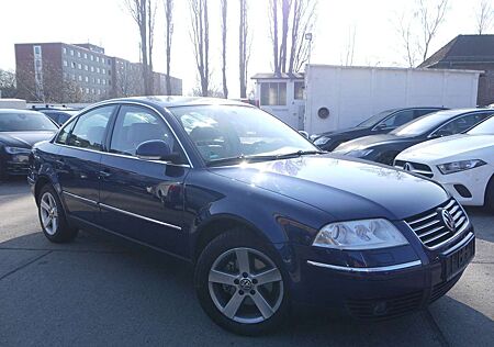 VW Passat Volkswagen 2.0 Lim. Highline/LederPaket/Xenon