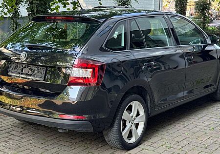 Skoda Rapid /Spaceback TÜV AU NEU*KLIMA*Cool Edition