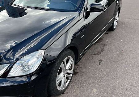 Mercedes-Benz E 350 T CDI DPF 4Matic BlueEFFICIENCY 7G-TRONIC