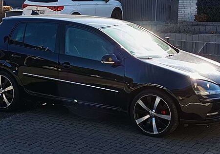 VW Golf Volkswagen Edition