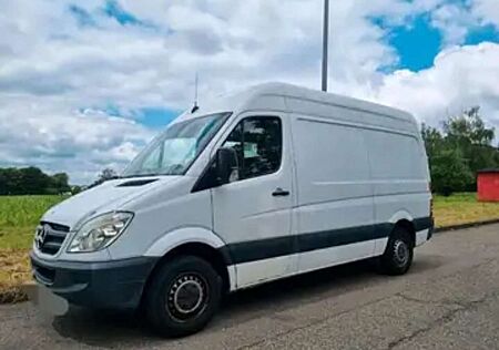 Mercedes-Benz Sprinter 211 CDI 906.613