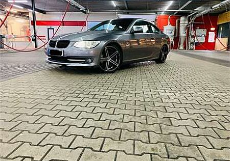 BMW 325d 325 Coupe