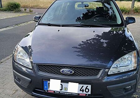 Ford Focus Turnier 1.6 16VStyle