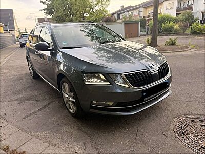 Skoda Octavia Combi 2.0 TDI DSG Ambition