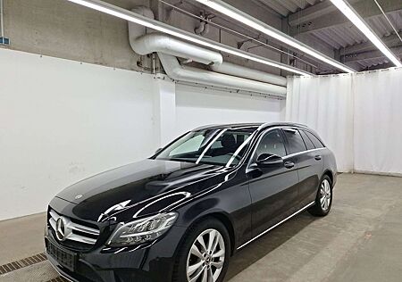 Mercedes-Benz C 220 T Car Play DAB Navi Standheizung Isofix PDC
