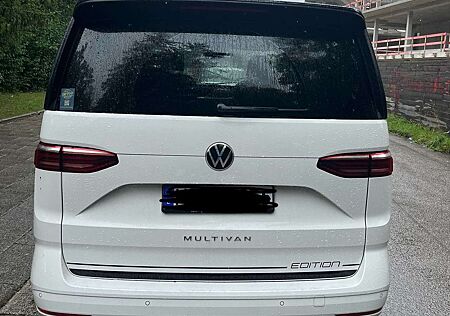 VW T7 Multivan Volkswagen Multivan Kurz Edition
