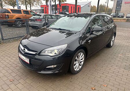 Opel Astra J Sports Tourer Active 1.4 Bi-Xenon Navi