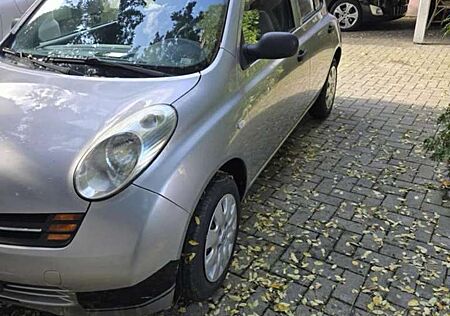 Nissan Micra 1.2 acenta